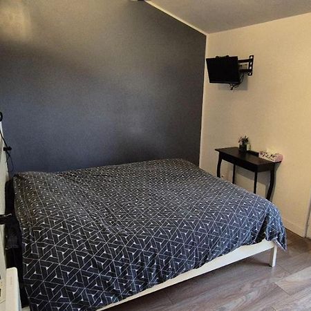 Chambre Independante 1 Lit 2 Pers Maison Calme 伊泽尔河畔的罗曼 外观 照片